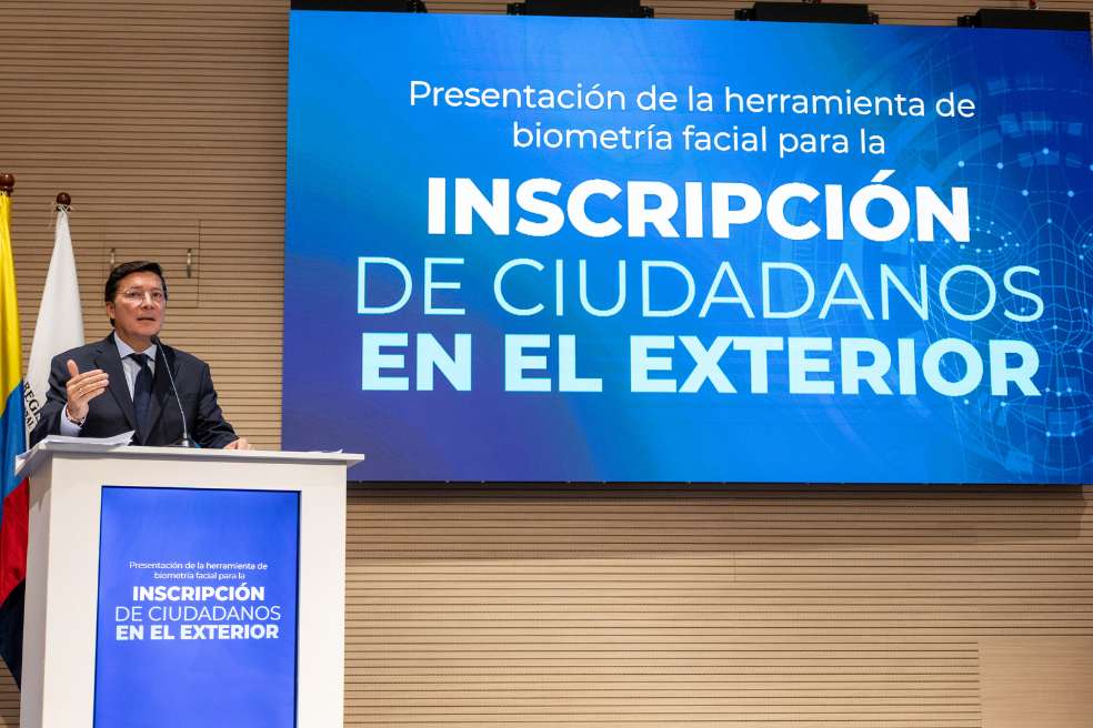 Registraduría lanzó herramienta virtual con la que colombianos en el exterior podrán cambiar su puesto de votación.