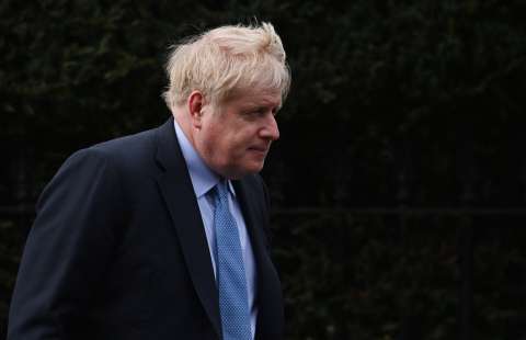 Boris Johnson confesó que pensó en “invadir” Países Bajos durante la pandemia