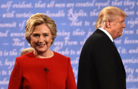 ¿Quiénes son los rusos inculpados por hackear la campaña de Hillary Clinton?