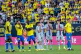Tensión y preocupación en Cádiz vs. Barcelona por descompensación de un aficionado