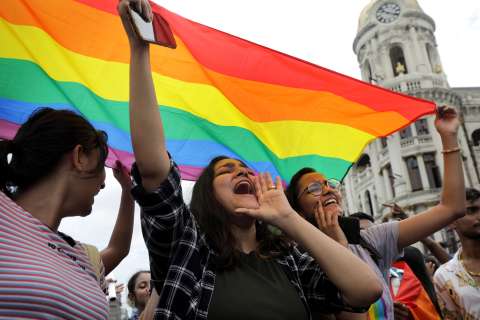¿Qué significan los colores de la bandera de la comunidad LGBT+?