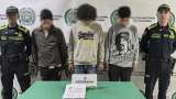 Capturados tres personas y un menor de edad cuando extorsionaban con panfletos