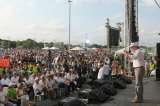 "Con el voto en el plebiscito pueden salvar vidas": Santos