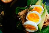 Así puedes preparar unos deliciosos huevos con tu freidora de aire