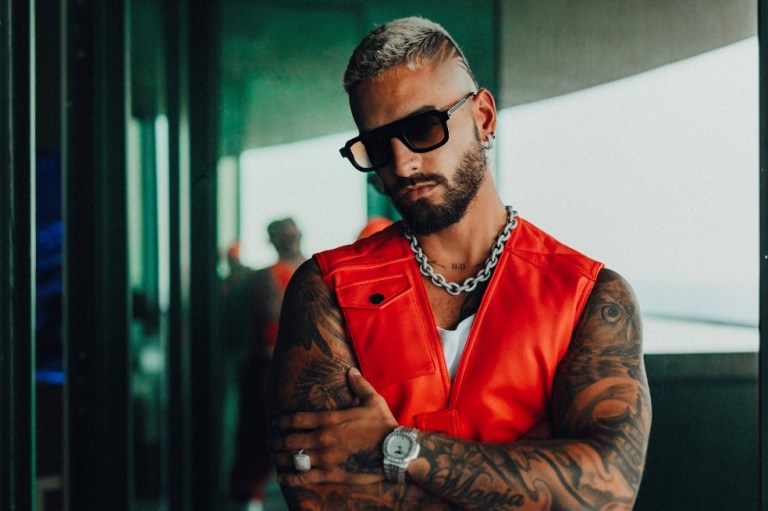 ¿Quién es y qué hace la novia actual de Maluma?