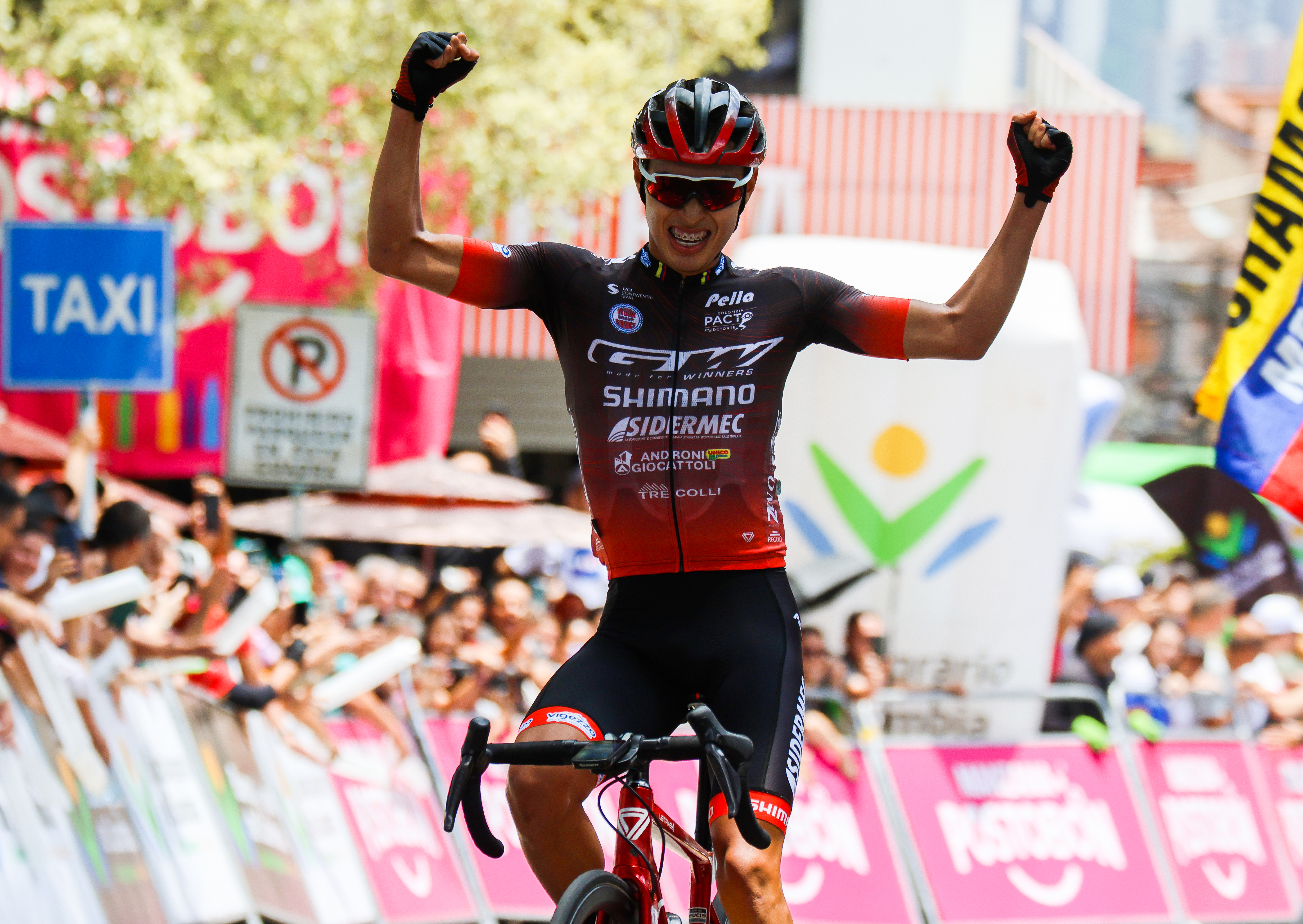 Diego Pescador, ganador de la octava etapa del Clásico RCN