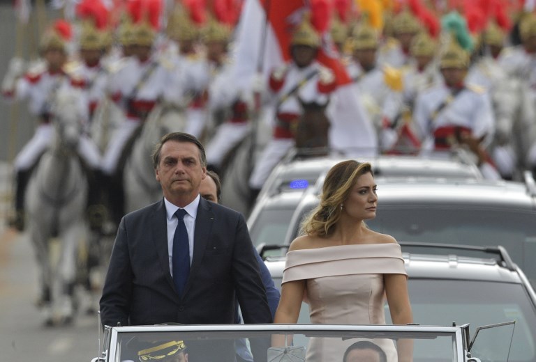 Bolsonaro promete gobernar para "cambiar el destino de Brasil"