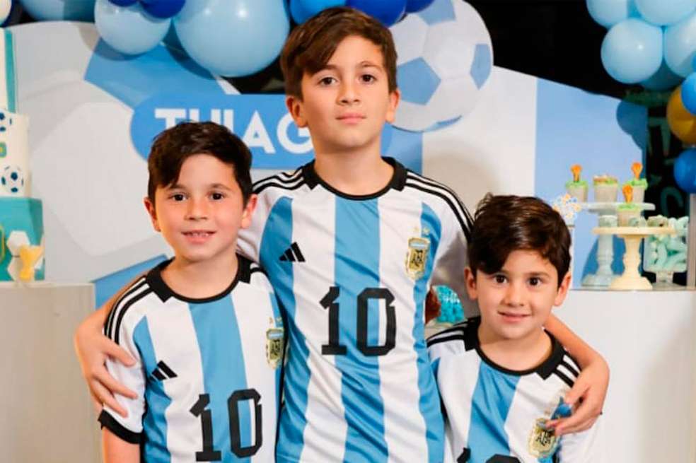 Thiago, el hijo mayor de Messi celebró sus 10 años al estilo gaucho