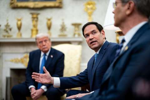 Estados Unidos dejaría de mediar en la guerra entre Rusia y Ucrania, según Rubio
