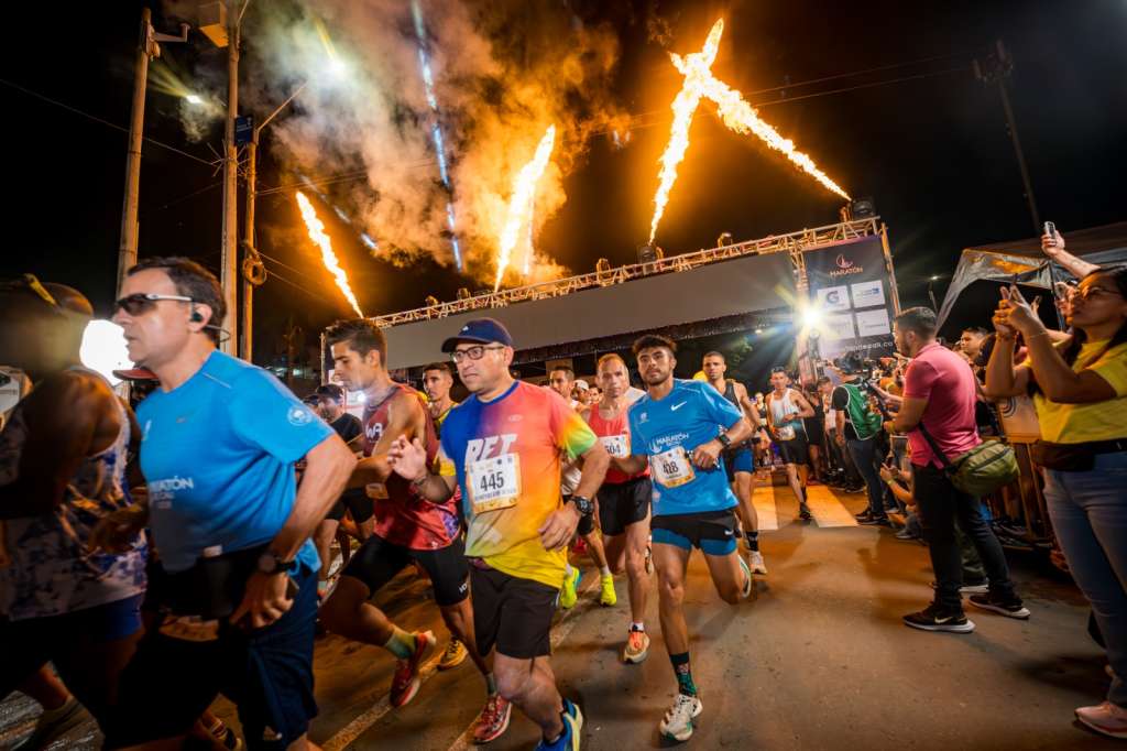 Atletas participantes de la Maratón de Cali.