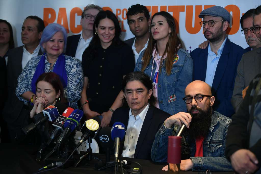 Heidy Sánchez, Gustavo Bolívar y Carlos Carrillo eran los precandidatos del Pacto Histórico a la Alcaldía de Bogotá.