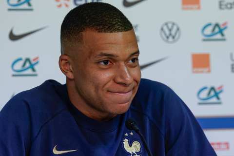 ¿Se irá finalmente Mbappé? El PSG asume la nueva temporada sin su principal figura