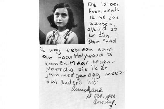 Foto de Ana Frank es una página de su diario, correspondiente al 18 de Octubre de 1942. / EFE