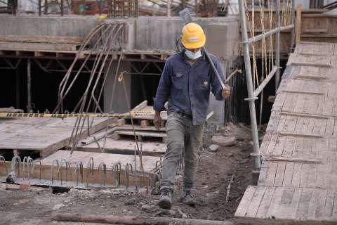 Por insumos más caros, constructores piden actualizar presupuestos de proyectos