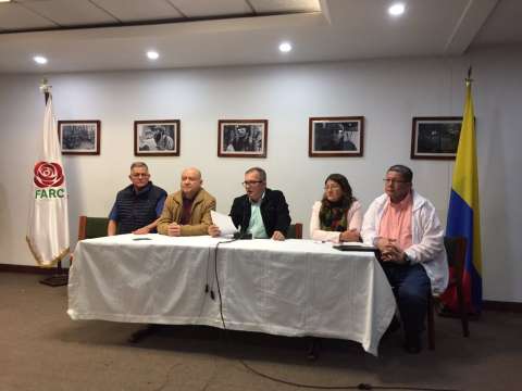 "Se hace urgente la unidad de los sectores de la paz": Rodrigo Londoño, presidente de FARC