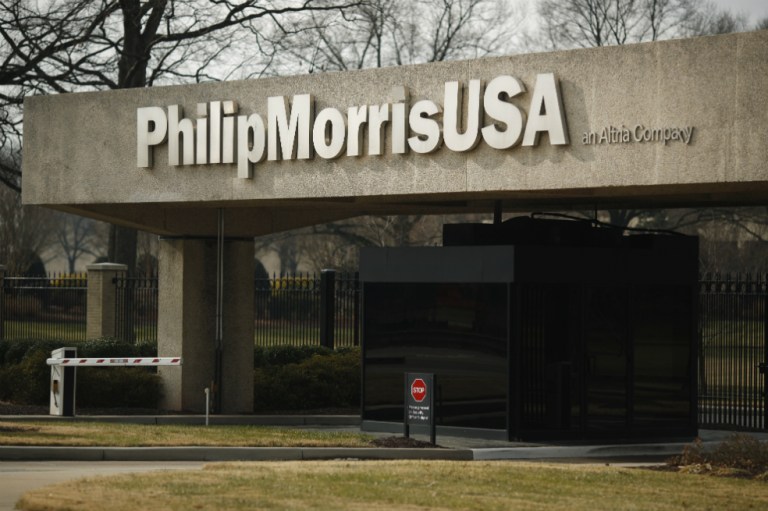 Philip Morris Internacional negocia una fusión con Altria