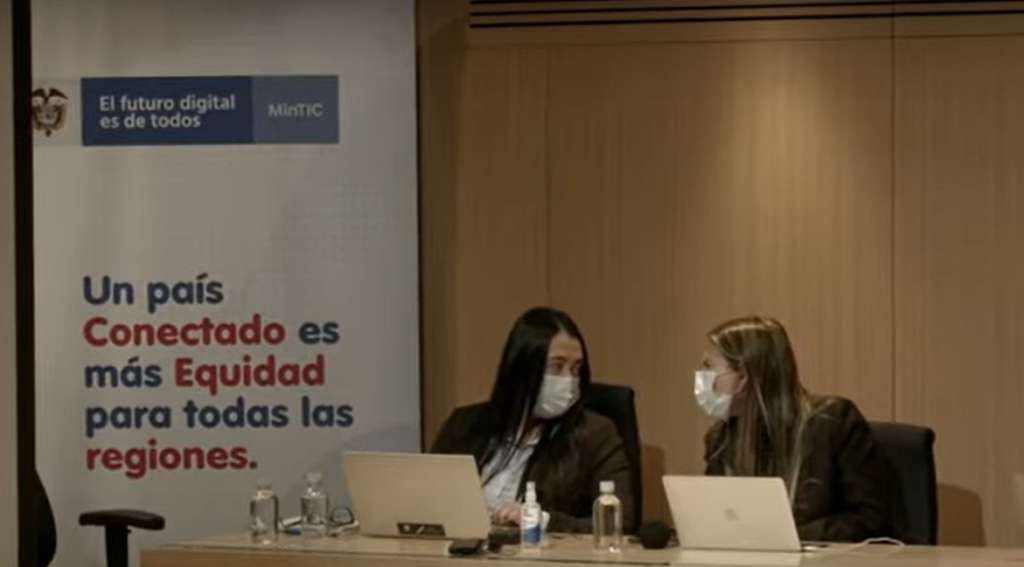 Sandra Orjuela y Adriana Meza lideraron la audiencia de adjudicación del proceso.