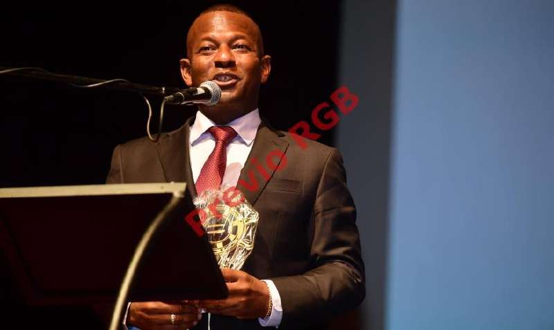 Elías Larrahondo, gobernador del Cauca, afrocolombiano del año 2020 en la categoría Sector Público.