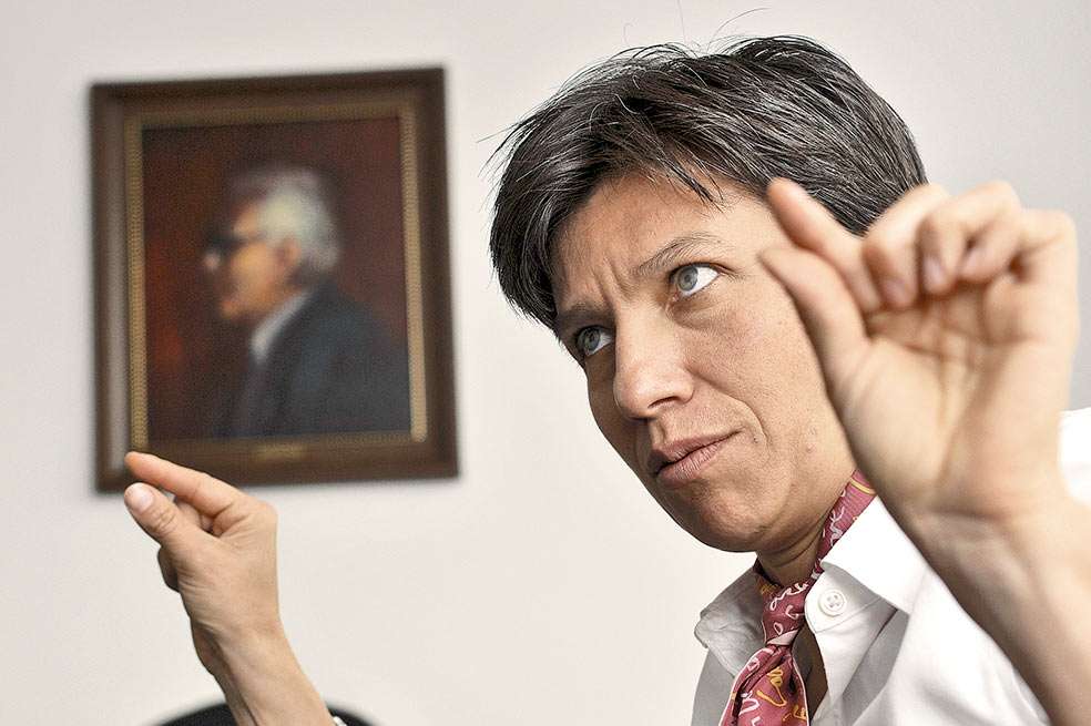 Claudia López dice que dejó de investigar bandidos para sacar adelante su doctorado en ciencias políticas y poder reemplazarlos. / Gustavo Torrijos