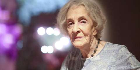"Desconcierto absoluto", dijo Ida Vitale tras recibir el Premio Cervantes