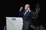 Blatter, con matrícula condicional en la Fifa