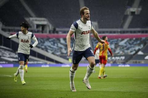 Kane regresó y aportó en la victoria del Tottenham en Premier League