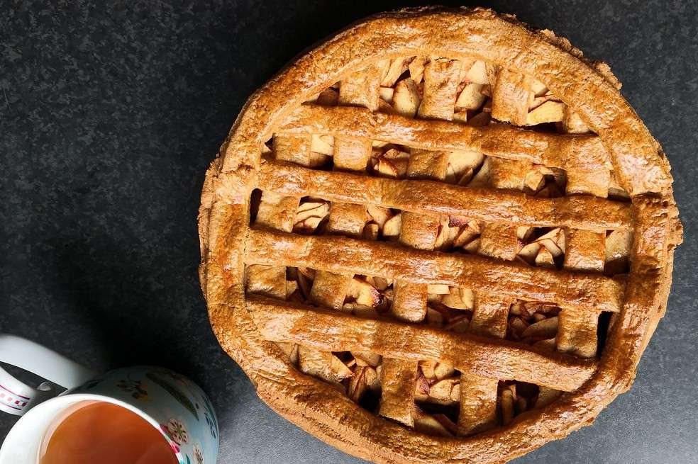 Sigue el paso a paso y haz pie de manzana en casa.