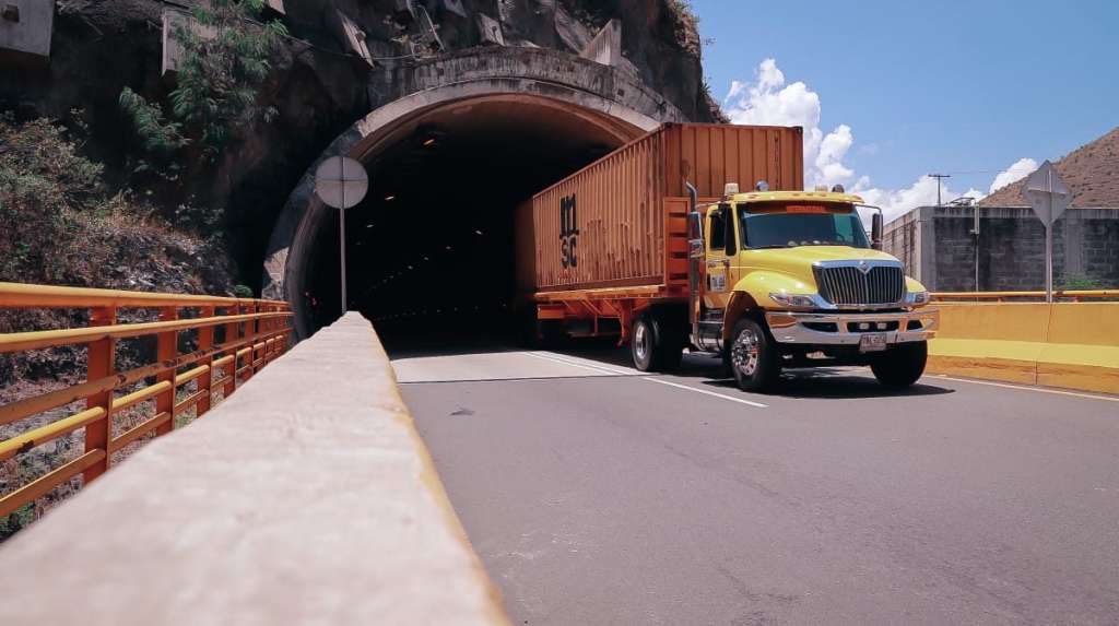 Multan a empresas de transporte.