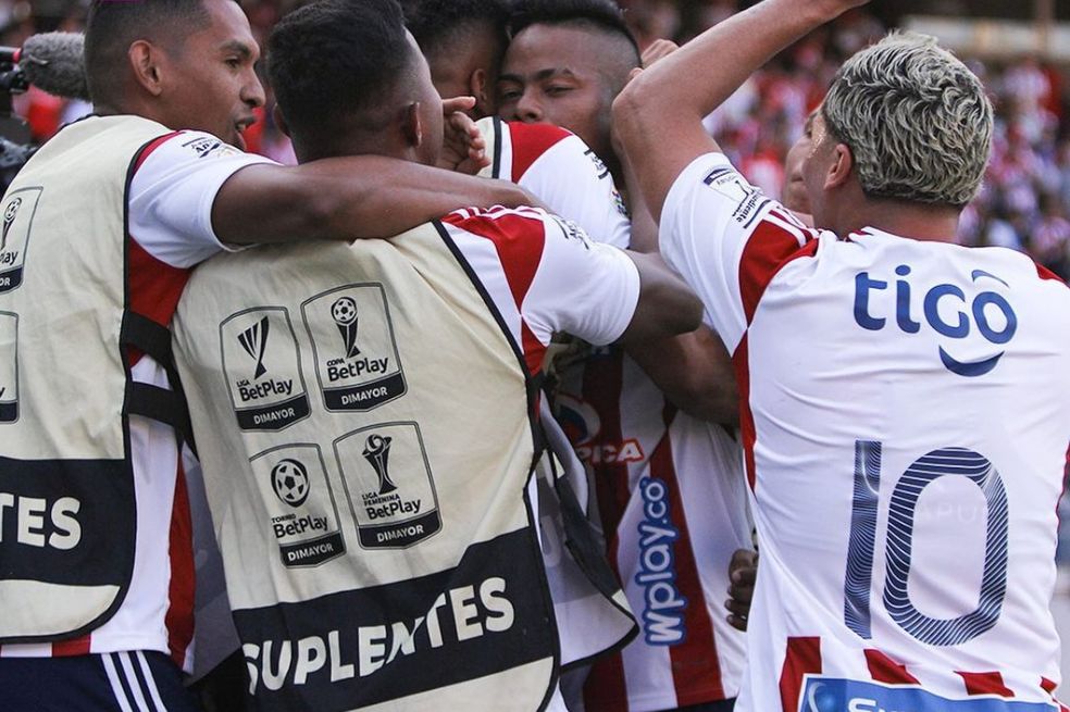 Contra Equidad, Júnior puso fin a su mala racha.