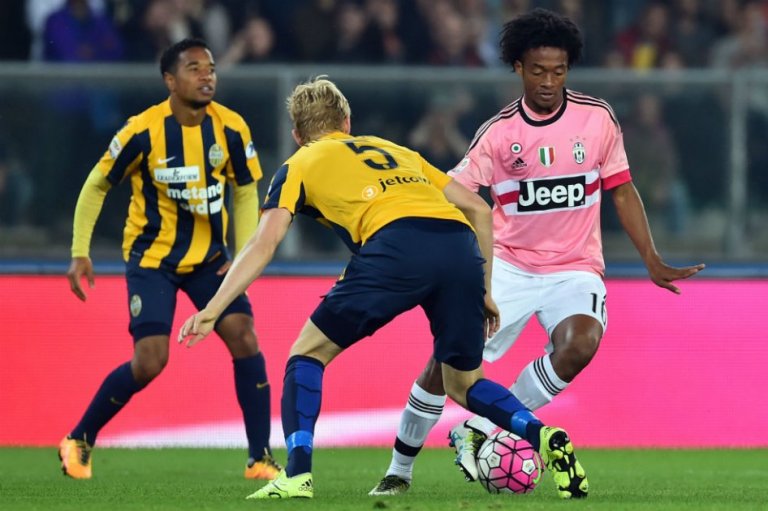 Cuadrado, titular en la derrota de la Juve ante Verona