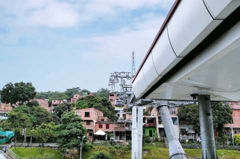 Inauguran Metrocable de Picacho en Medellín, el sexto de la ciudad