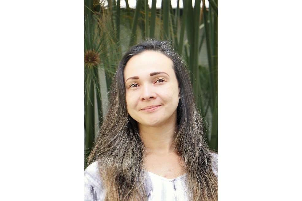 Viviana Castro es profesional en ingeniería industrial y filosofía y letras.