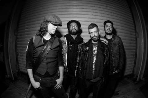 Superlitio estrena la canción “El aguante”