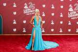 Karol G anuncia gala benéfica en Miami para “empoderar” a mujeres