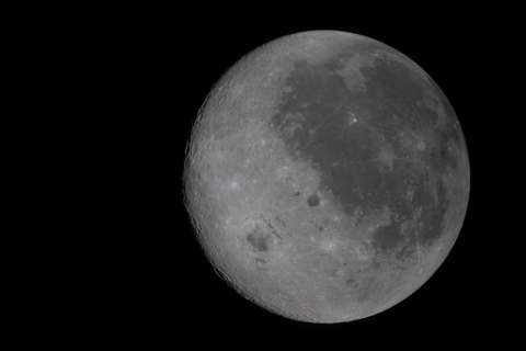Artemis II logró un récord y empieza la observación de la Luna