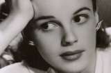 El FBI recupera los zapatos rojos que usó Judy Garland en "El mago de Oz"