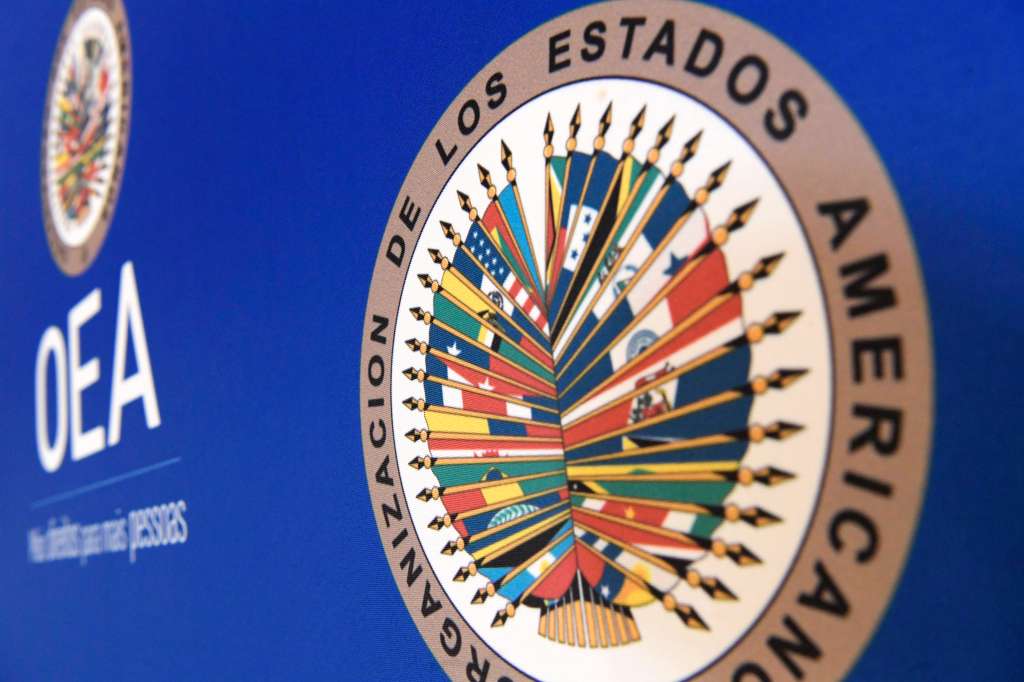 USA3156. BOGOTÁ (COLOMBIA), 08/09/2024.- Fotografía de archivo de 18 de enero de 2023 del logo de la Organización de los Estados Americanos (OEA). La Organización de los Estados Americanos (OEA) acusó este domingo al "régimen autoritario" venezolano de haber "forzado el exilio" del opositor Edmundo González Urrutia, al que el organismo considera el ganador de las elecciones presidenciales que se celebraron en el país suramericano el pasado 28 de julio. EFE/ Lenin Nolly ARCHIVO