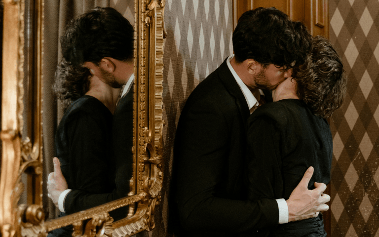 Descubra por qué el olor corporal influye en la atracción y la elección de pareja