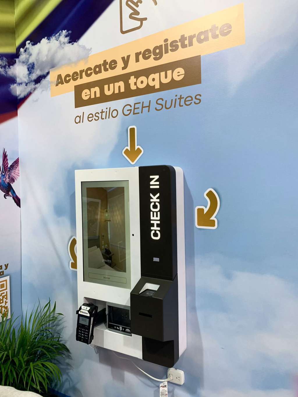 Quiosco tecnológico de GEH Suits Hotel