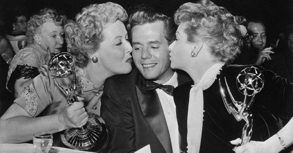 17 cosas que posiblemente no sabes de los premios Emmy