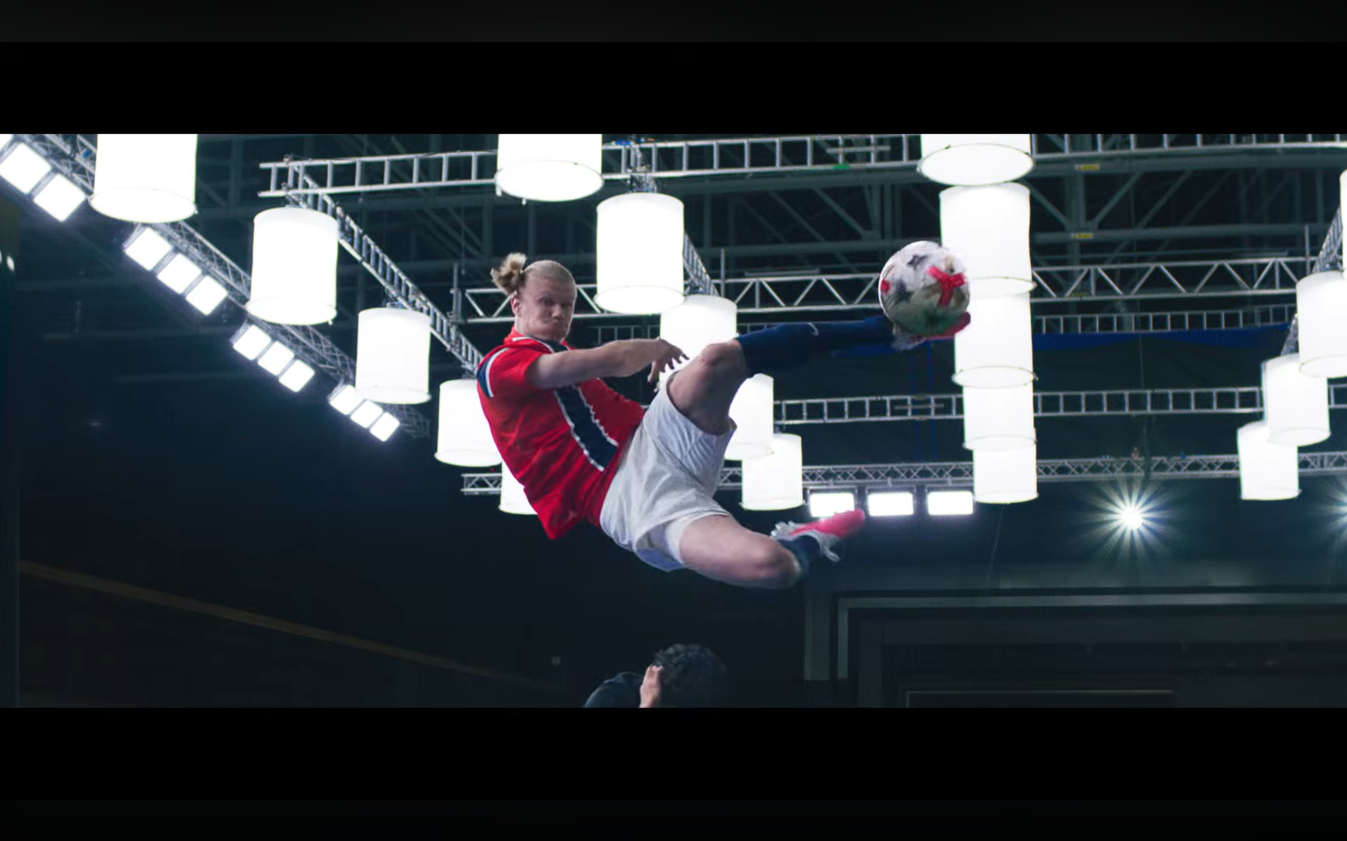 Erling Haaland en el anuncio de Nike previo a la Copa del Mundo 2026.