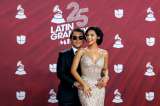 Ángela Aguilar protagonizó incómodo momento con Nodal en los Latin Grammy