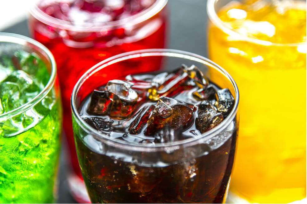 Las bebidas azucaradas incluyen gaseosas, jugos procesados, tés artificales, bebidas energizantes, bebidas "deportivas", o jugos naturales con azúcar blanca o morena añadida. / Pixabay