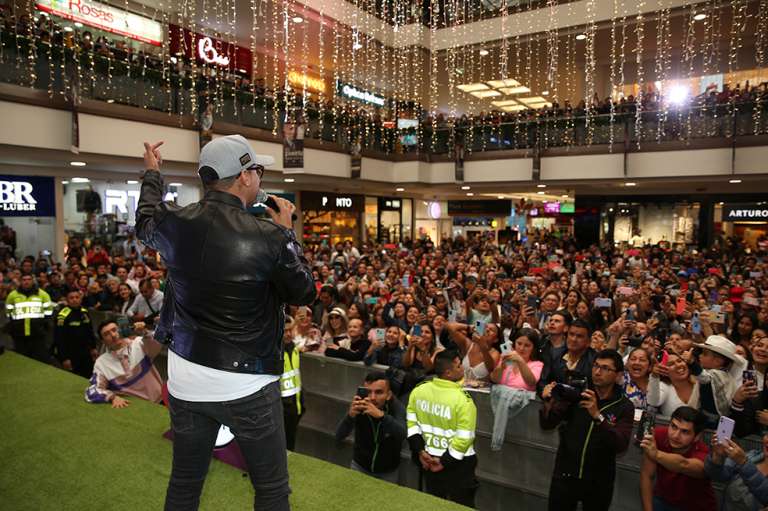Un momento con Yeison Jimenez Santafe