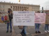 Trabajadoras del Distrito protestaron en la Plaza de Bolívar por despidos