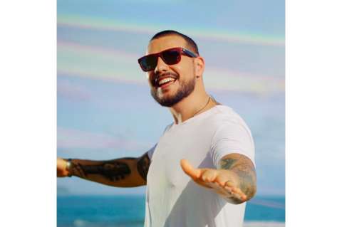 Andrés Bará presenta su nuevo sencillo “Cosabonita”