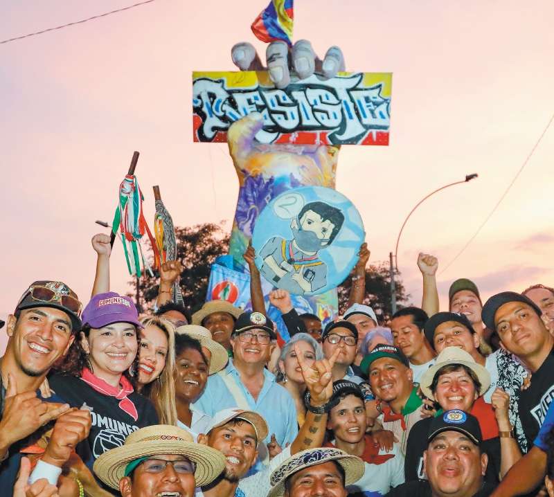 El presidente Gustavo Petro en Puerto Resistencia, en Cali, un sitio emblemático para las luchas sociales. / Presidencia
