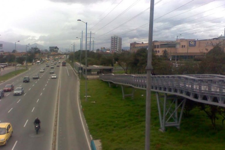 Atracos en puente peatonal de calle 185 con Autopista Norte, cada vez más frecuentes