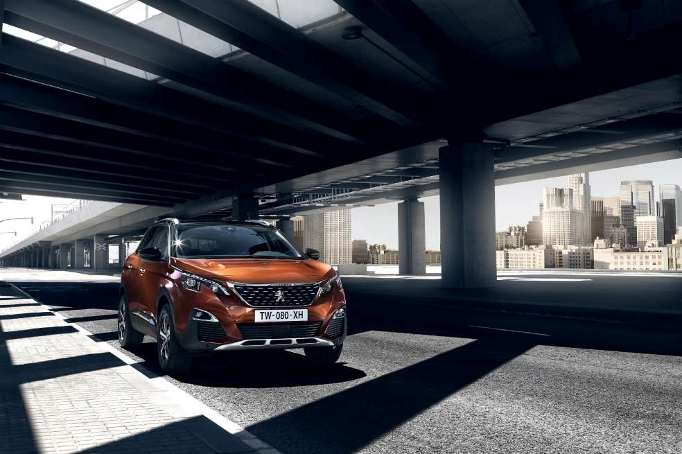 El Peugeot 3008 ofrece una combinación novedosa de diseño, confort y un extraordinario comportamiento en carretera. / iStock
