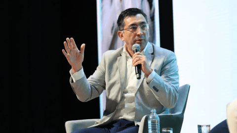 Críticas a presidente de la ETB por comentario machista sobre madres solteras